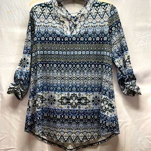 Medium 3/4 blue printed blouse